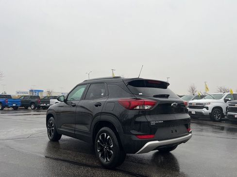 Used 2023 Chevrolet TrailBlazer LT w/ Confidence II Package image 6