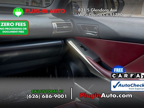 Used 2016 Lexus IS 200t w/ F Sport Package RWD image 17