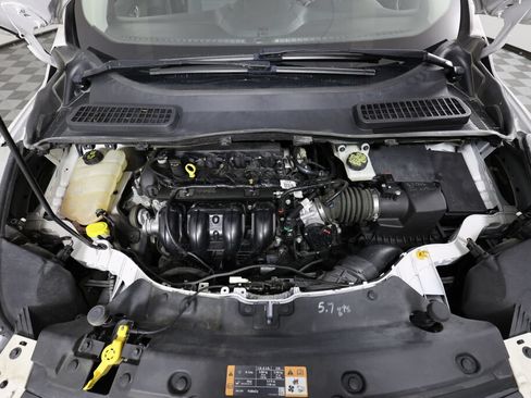 Used 2016 Ford Escape SE FWD image 38