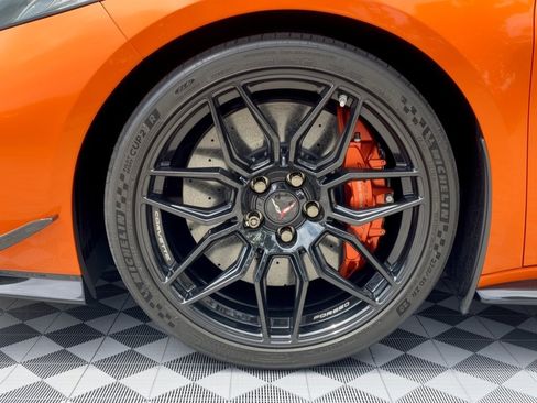 Used 2023 Chevrolet Corvette Z06 w/ Z07 Performance Package RWD image 13