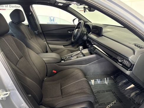 Certified 2023 Honda Accord Sport image 6