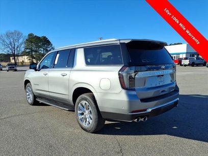 New 2026 Chevrolet Suburban Premier w/ Sun And Tow Package