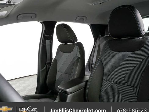 New 2027 Chevrolet Bolt LT image 5