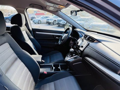 Used 2019 Honda CR-V LX image 17