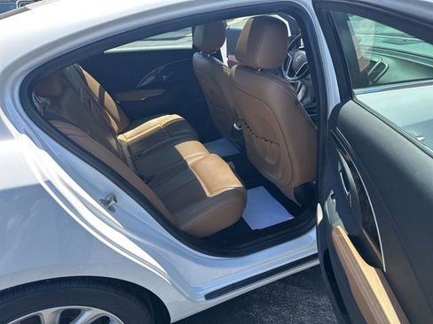 Used 2016 Buick LaCrosse Premium FWD image 18