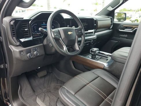 Used 2024 Chevrolet Silverado 1500 High Country RWD image 20