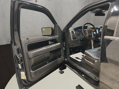 Used 2014 Ford F150 Limited image 9