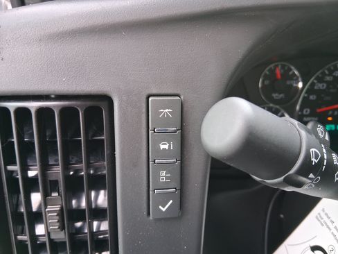 New 2025 GMC Savana 3500 w/ Power Convenience Package RWD image 19