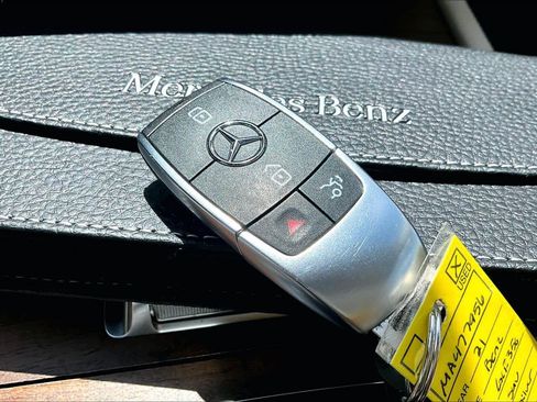 Used 2021 Mercedes-Benz GLE 350 image 15
