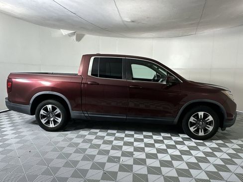 Used 2017 Honda Ridgeline RTL-T image 9