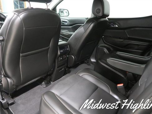 Used 2018 GMC Acadia SLT AWD/4WD image 21