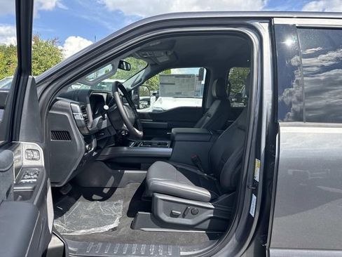 New 2026 Ford F250 Lariat w/ Lariat Premium Package image 11