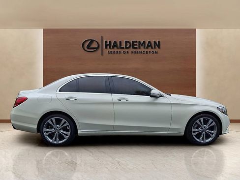 Used 2017 Mercedes-Benz C 300 4MATIC Sedan image 7