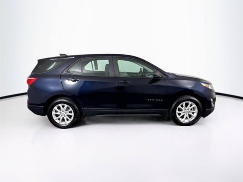 Used 2020 Chevrolet Equinox LS FWD image 10