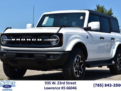New 2026 Ford Bronco Outer Banks
