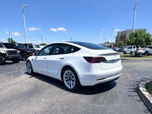 Used 2023 Tesla Model 3 Standard Range RWD image 11