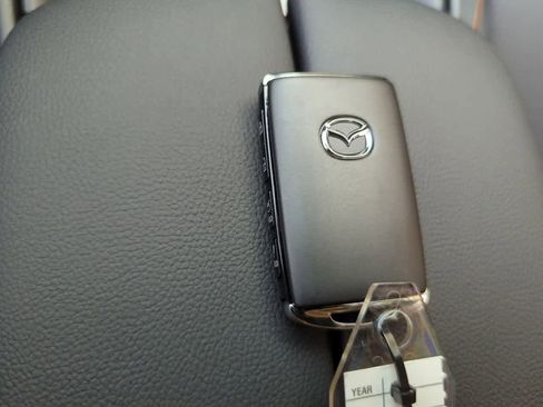 New 2025 MAZDA CX-50 AWD 2.5 Hybrid w/ Weather Package image 33