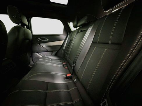 Certified 2022 Land Rover Range Rover Velar R-Dynamic S AWD/4WD image 25
