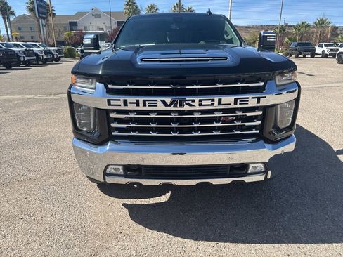 Used 2020 Chevrolet Silverado 3500 LTZ w/ LTZ Plus Package image 2