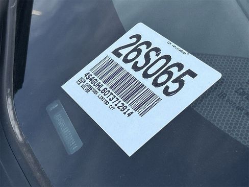 New 2026 Subaru Crosstrek 2.5i Limited w/ Crosstrek Mirror Package image 28