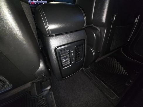 Used 2021 Dodge Durango GT w/ Blacktop Package AWD/4WD image 28