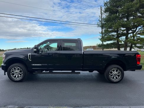 Used 2022 Ford F250 Lariat w/ Lariat Ultimate Package image 3