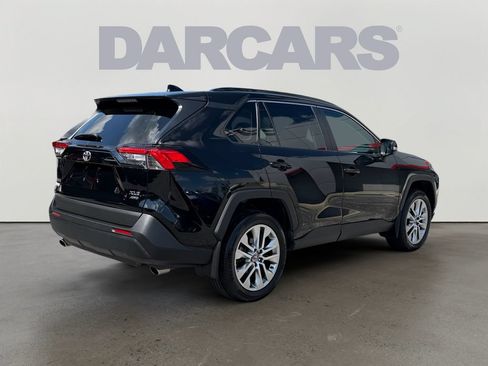 Used 2023 Toyota RAV4 XLE Premium AWD/4WD image 6