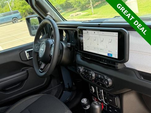 Used 2025 Jeep Wrangler Unlimited Sport S 4xe AWD/4WD image 37