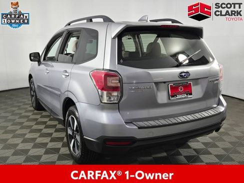 Used 2017 Subaru Forester 2.5i Premium AWD/4WD image 6