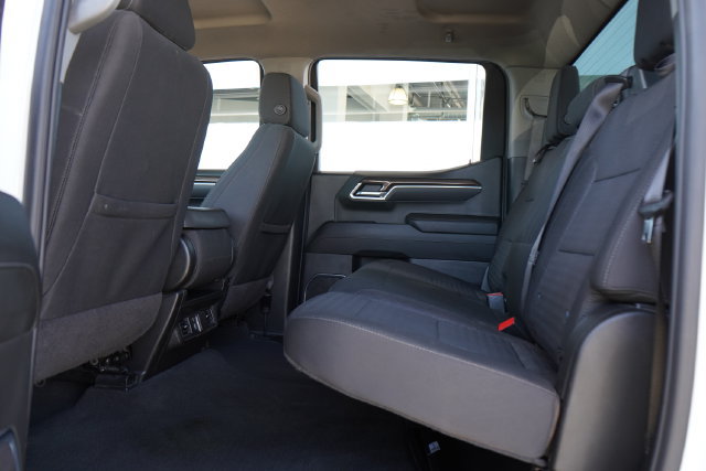 Used 2025 Chevrolet Silverado 1500 LT AWD/4WD image 33