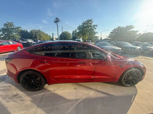 Used 2018 Tesla Model 3 Long Range AWD/4WD image 7