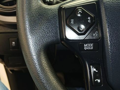 Used 2020 Toyota Tacoma SR image 16