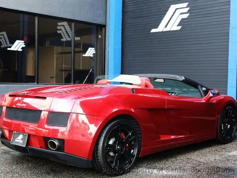 Used 2007 Lamborghini Gallardo Spyder image 6