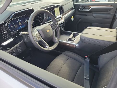 New 2026 Chevrolet Silverado 2500 LT w/ All Star Edition AWD/4WD image 3