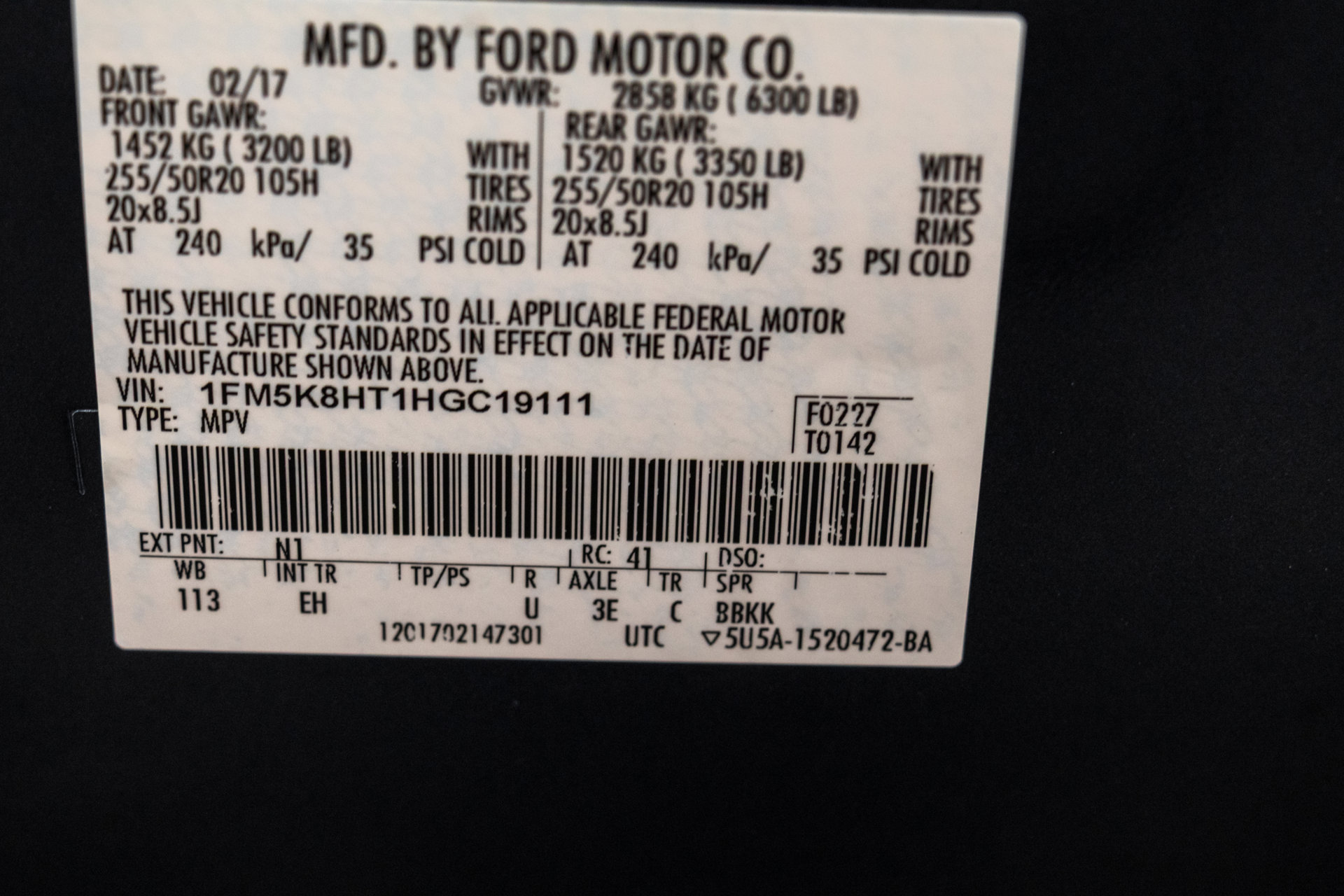 Used 2017 Ford Explorer Platinum AWD/4WD image 46