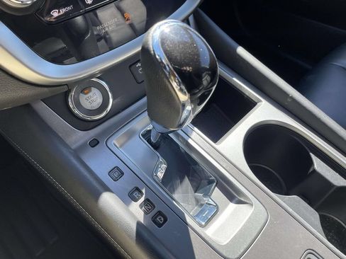 Used 2024 Nissan Murano SV w/ SV Midnight Edition Package FWD image 25