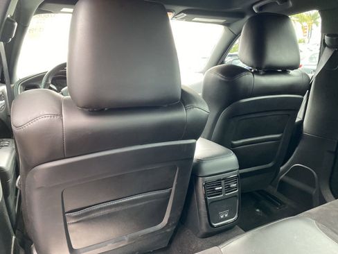 Used 2023 Dodge Charger Scat Pack w/ Daytona Edition Group RWD image 11