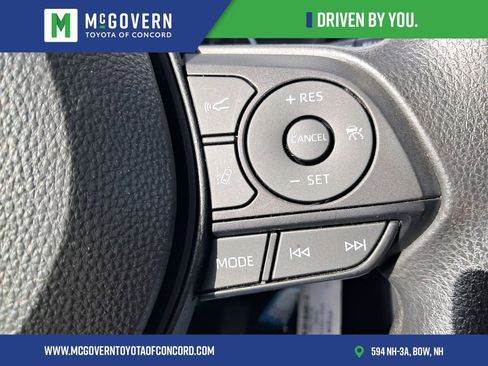 Used 2024 Toyota RAV4 LE image 22