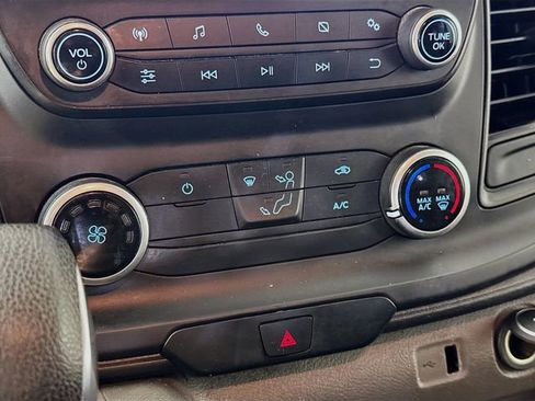 Used 2020 Ford Transit 150 Low Roof image 18