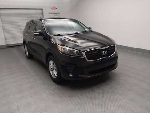 Used 2019 Kia Sorento L image 13
