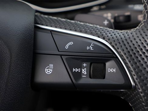 Used 2023 Audi SQ5 Premium Plus w/ Premium Plus Package image 22