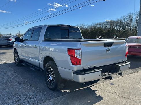 Used 2021 Nissan Titan SV w/ Off Road Protection Package image 5