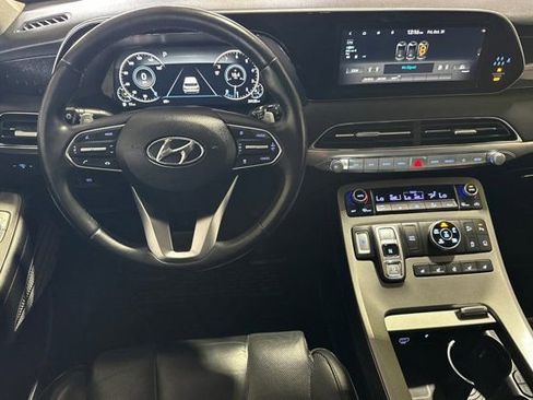 Used 2022 Hyundai Palisade Limited image 13