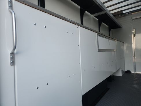 New 2025 Chevrolet Express 3500 w/ Power Convenience Package image 32