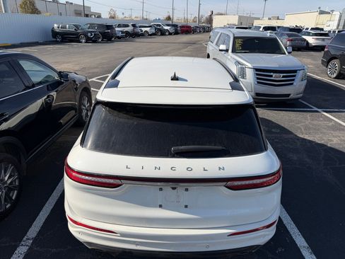 Used 2024 Lincoln Corsair Reserve w/ Jet Appearance Package image 7