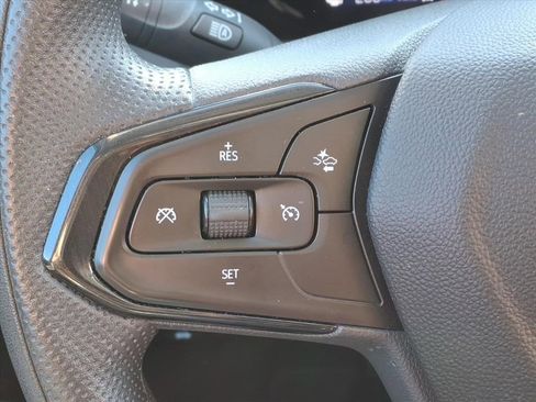 Used 2025 Chevrolet TrailBlazer LT image 14