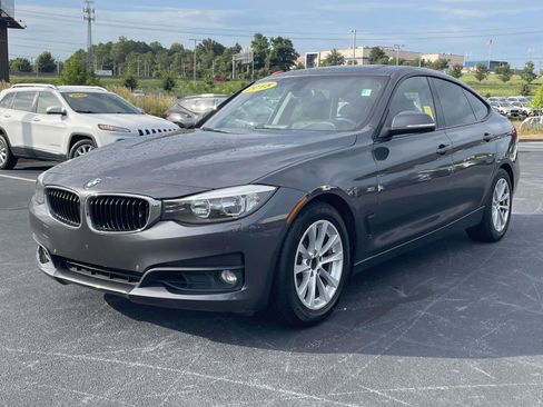 Used 2015 BMW 328i Gran Turismo xDrive AWD/4WD image 3