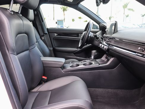 Certified 2024 Honda Civic Sport Touring image 19