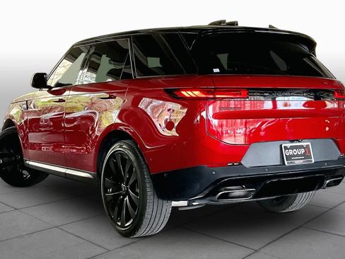 Used 2024 Land Rover Range Rover Sport SE AWD/4WD image 11