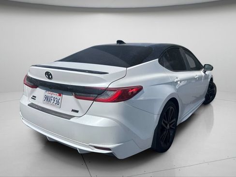 Used 2025 Toyota Camry XSE AWD/4WD image 5